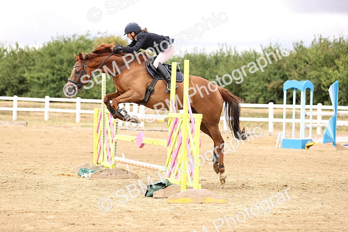 SBM_026829 - Class 13 - Senior Newcomers - 1.10m