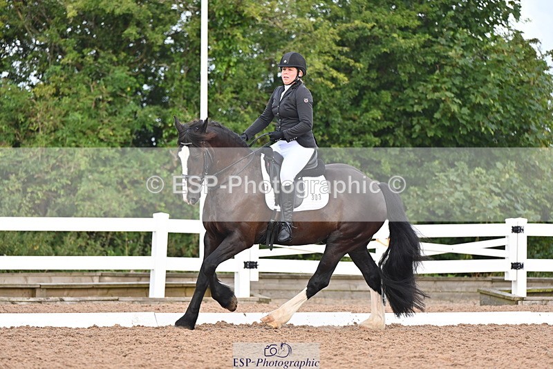 240817A-101809-07733 - 303-Tiffany.Ogden-Bobby.Boucher