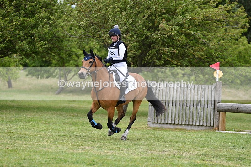 WJ5_3631 - Class 6 80cm