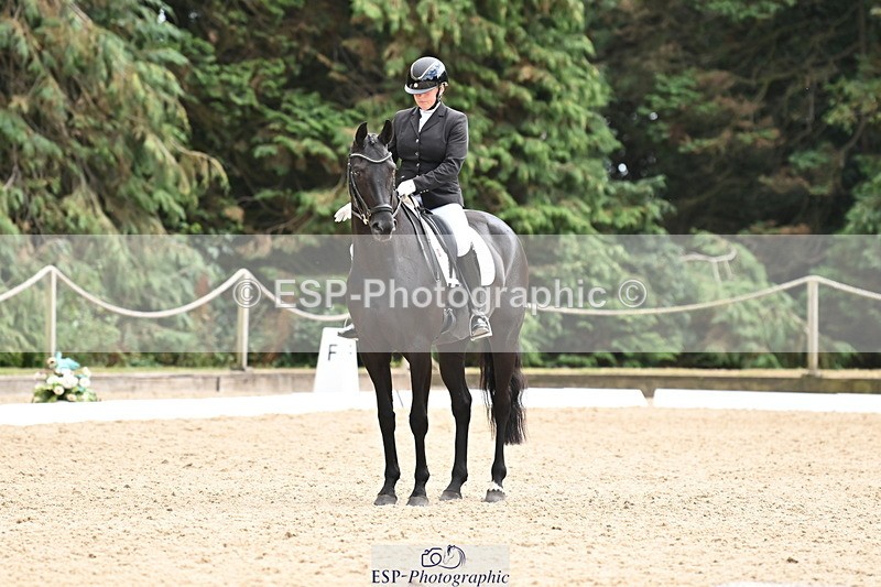 250808A-143010-00910 - 011-Helen.JamesDecadent