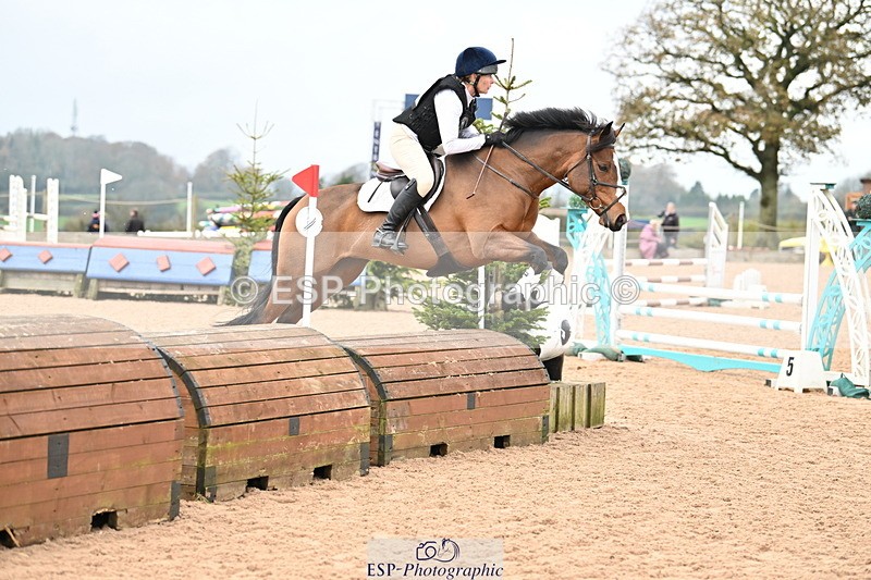 241110A-114512-00673 - 80cm 11.30 to End