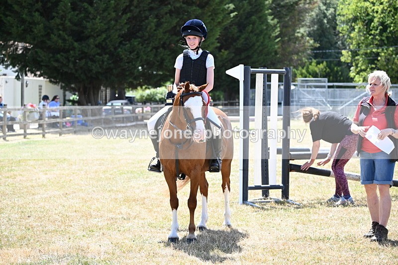 WJ6_6043 - Class 13 Novice 60cm