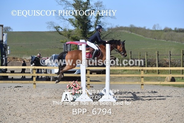 BPP_6794 - CLASS 14 SUN Springboard 128cm/ 138cm Restricted Handicap