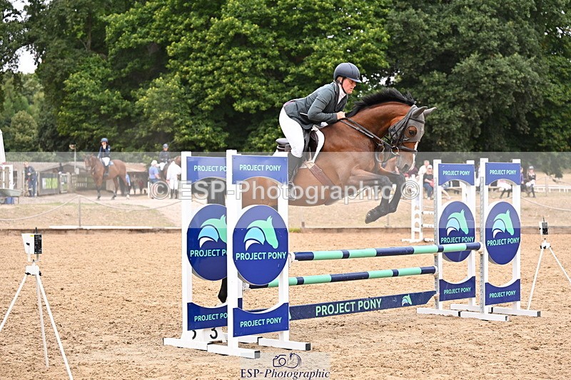 250817A-110412-03998 - Cls 16 Snr British Novice