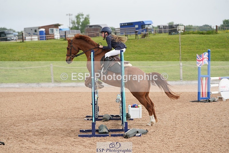 260523-100047-00007 - Cls 1 Pony Intro 70cm
