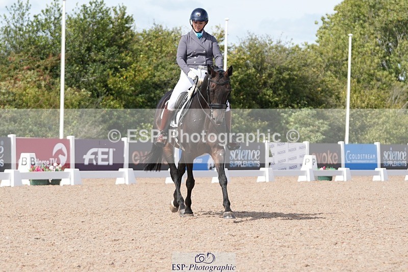 250906-135900-03437 - 102-Laura.MarshallCha.cha.herself