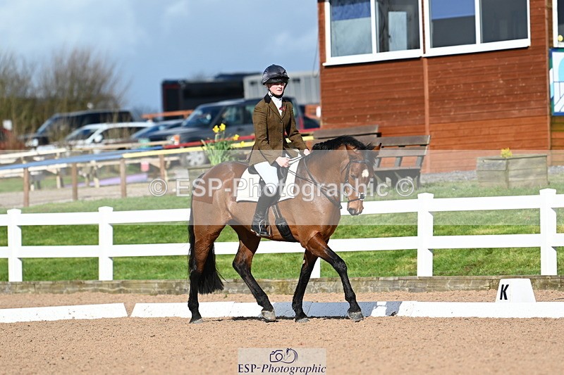 240323A-150710-02374 - UnA Novice 28