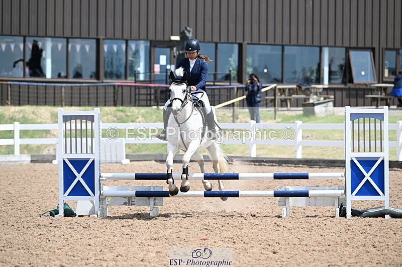 240609A-115923-04377 - Cls 23 Pony Intro 70cm