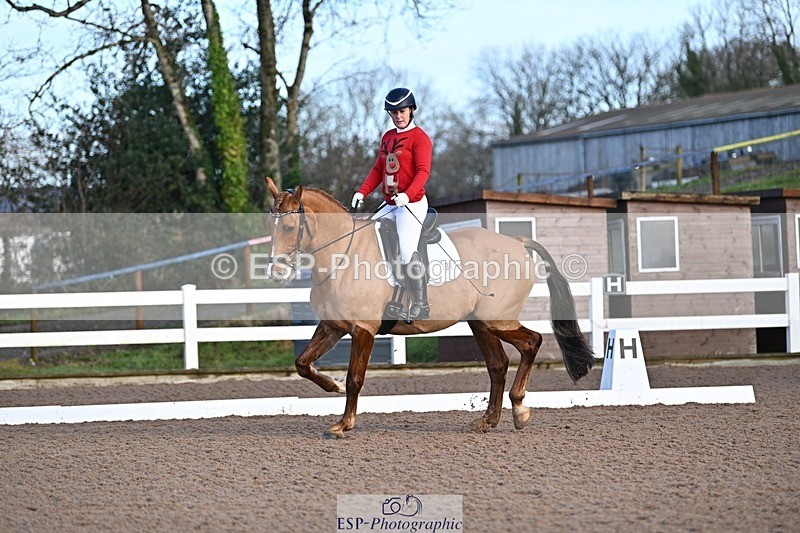 241214-100943-01102 - 108-Pippa.Knight-KFS.Boston.Burglar