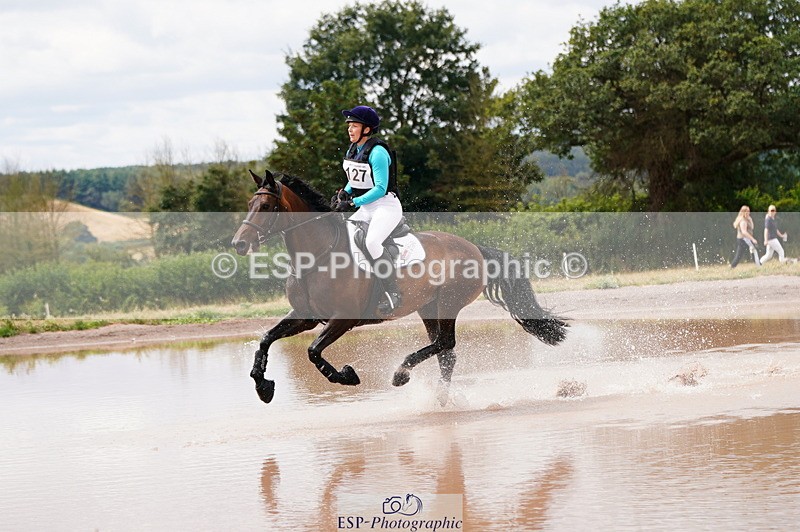 250802A-123422-04061 - C-127-Charlotte.Lee-HOLLY.VDV.Z