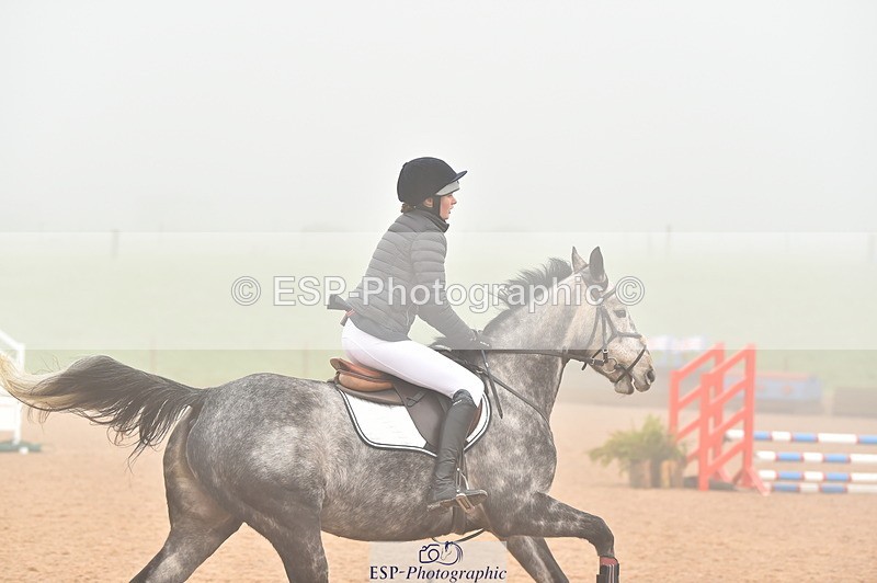 231118A-100020-00940 - Cls 18+19 Club and Schools 70cm