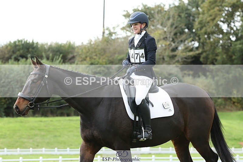 251024A-134045-12448 - F-474-Sarah.Orme