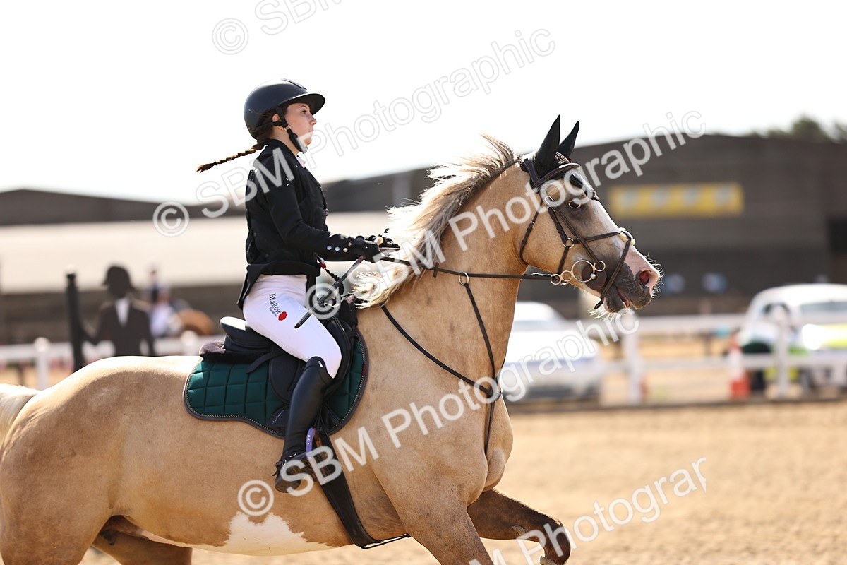 SBM_000120 - Class 1 - Clear Round