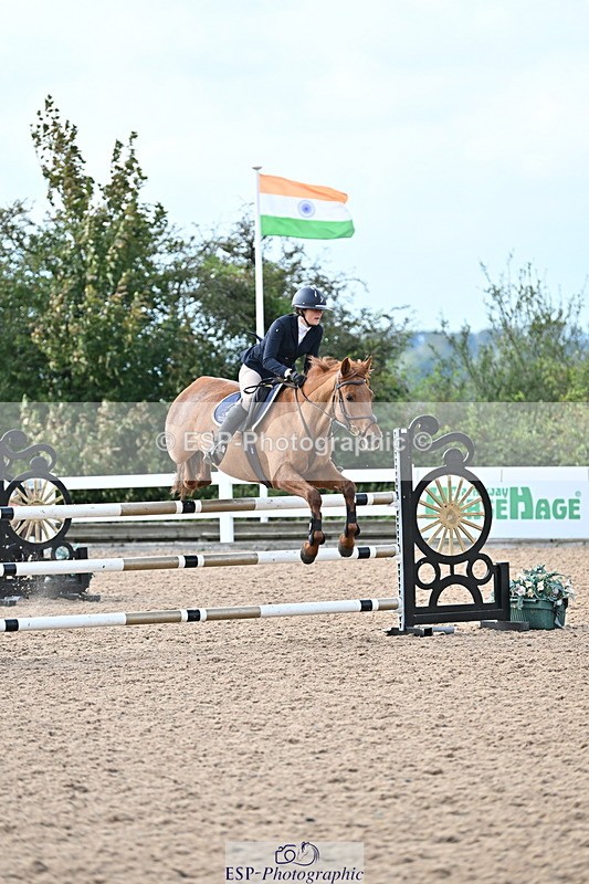 241004A-133537-02279 - Fri 10 1.05m amateur Quals