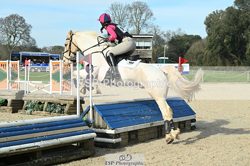 250309A-150846-01858 - Cls 03 90cm 15.05 to End