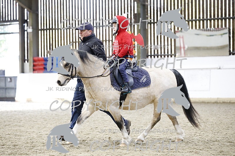 _T0A0897 - Class 1 Cross poles