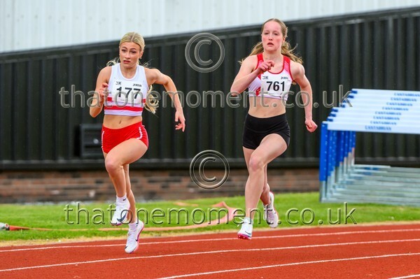 Natopener26-924360 - Track Female