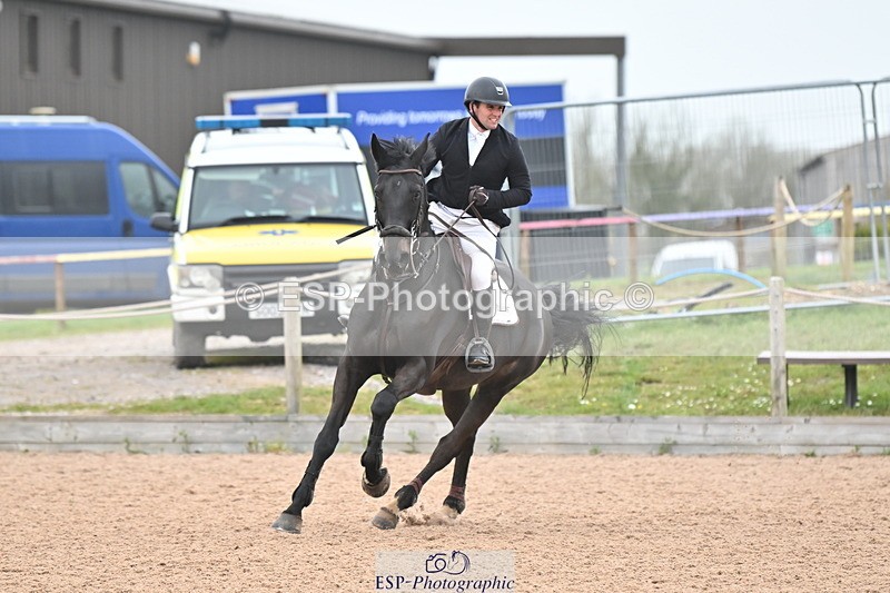 240405A-142552-01974 - Cls 5 National 1.30m Open