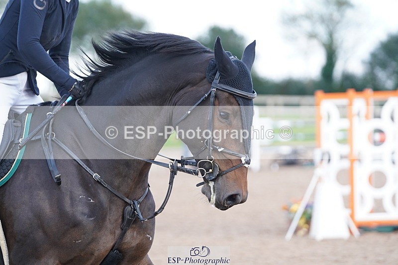 241005A-170228-05253 - SAT Cls 13 Nat 1.30m & 1.40m