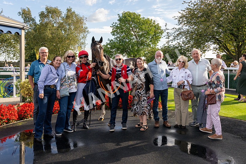 220926-Race 5-Go Victor-4273 - Race 5 3.50pm John Allinson 90th Birthday Handicap