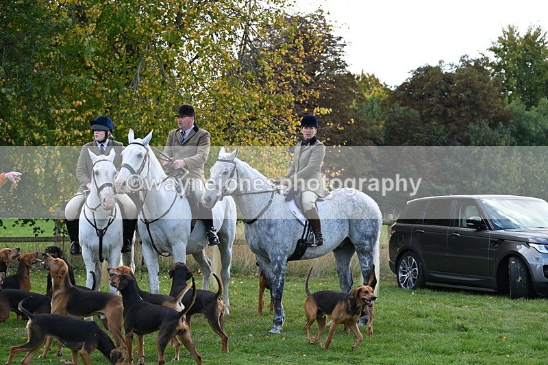 WJ7_5395 - Meet