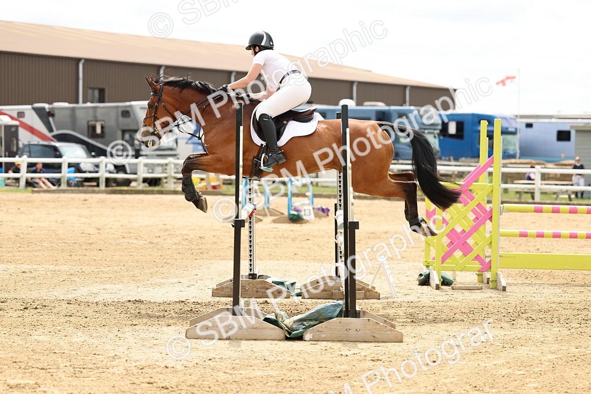 SBM_005444 - Class 17 - Senior Discovery - 1.00m