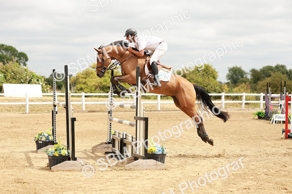 SBM_017612 - Class 21 - Senior Newcomers Championship 2d Rd