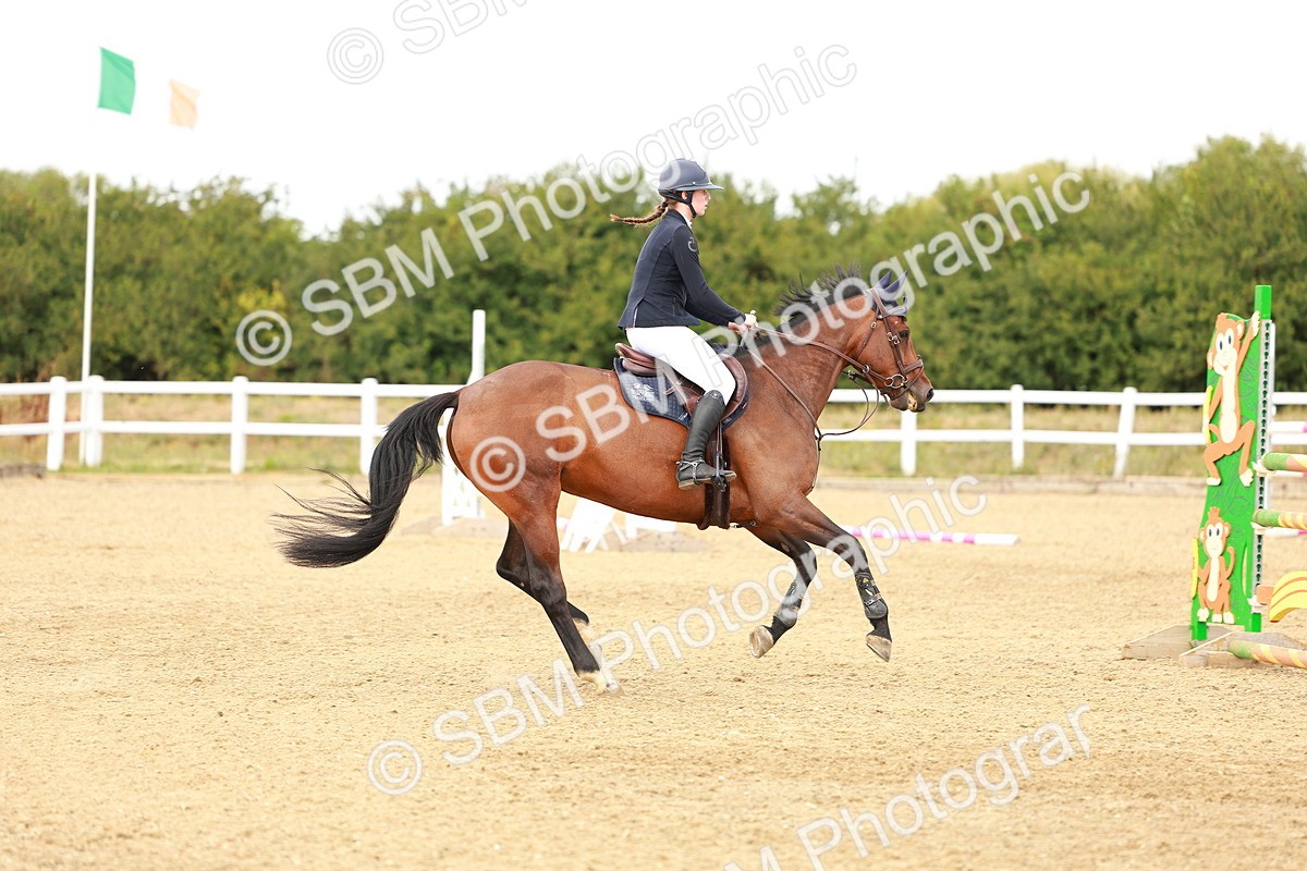 SBM_006787 - Class 4 - Senior British Newcomers - 1.10m