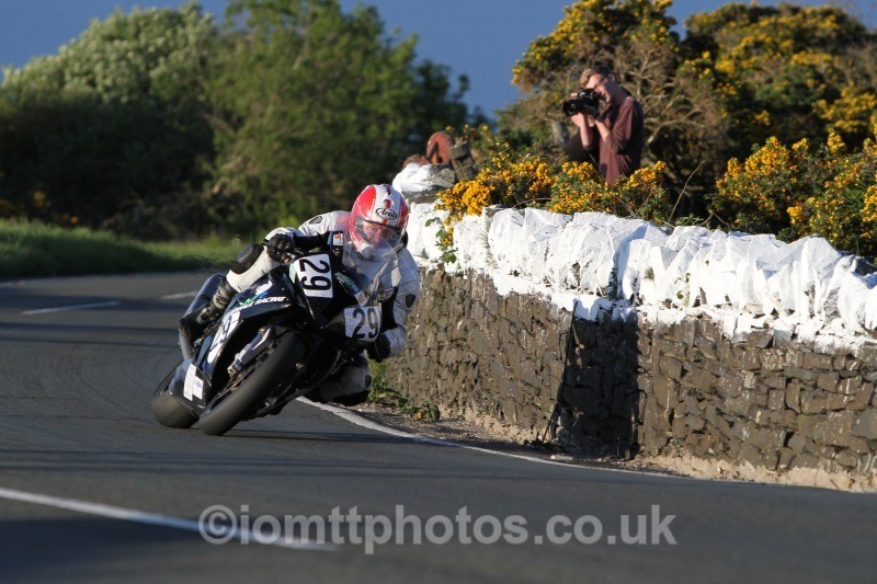 Ian Pattinson BMW / Weardale Racing Ltd - Monday Practice Solos