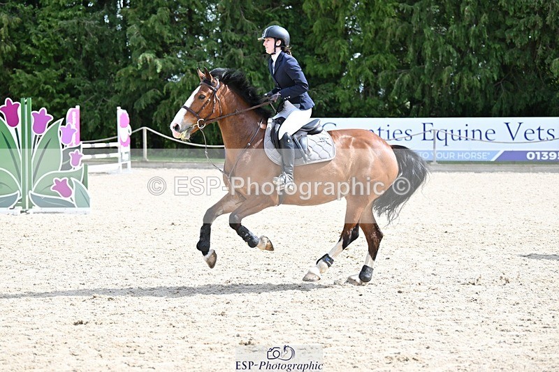 240413-121449-00894 - Cls 5+6 80cm Start to 1pm