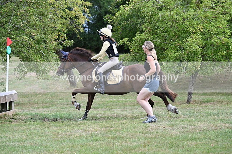 WJ7_4886 - 60cm XC Time 09:58 to 10:16