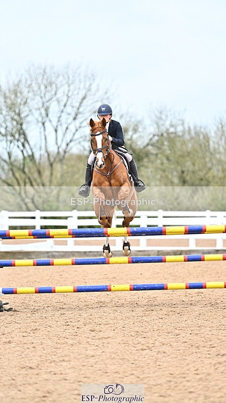 240501A-135147-00874 - Cls 8 Snr Foxhunter and 1.20m Open