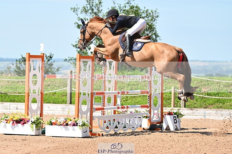 240718A-112637-04774 - Cls 1, 3 Star Small Tour 1.35m