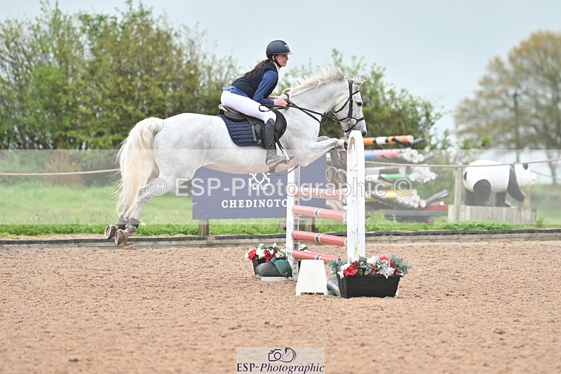 240505A-132756-05629 - Cls 5 Pony Foxhunter & 1.10m Open