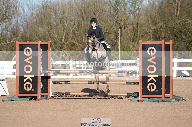 251130-112144-01044 - Cls 5 Pony Discovery & 90cm Open