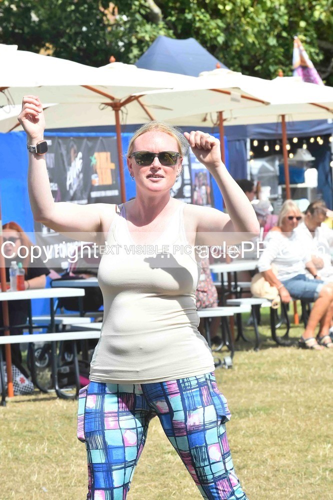 SH4_0199 - Zumba with Sara Ann.