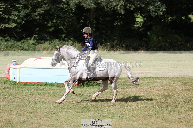 240825X-103511-31621 - 70cm XC 10.00 to 11.00