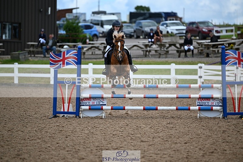 240608A-125011-00991 - Cls 9 Pony BN Jump Off and Presentations