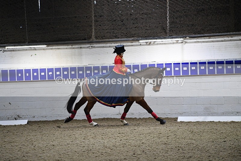 WJ5_9404 - Time 13:04 to 13:41 Fancy Dress DTM