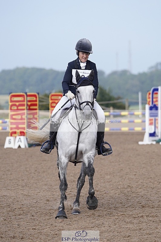 240831A-095028-00050 - 102-Kate.Darby-CLOROGUE.FLIGHT