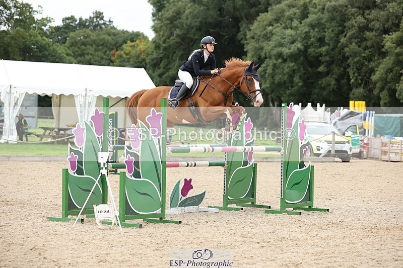 240817-154057-02739 - 06A Snr Fox 1.20m open