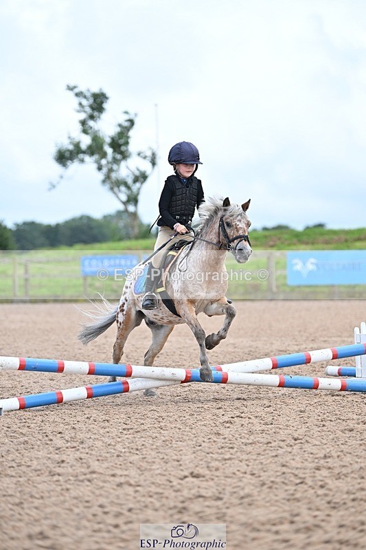 240813-150235-00004 - Clear round & 60cm