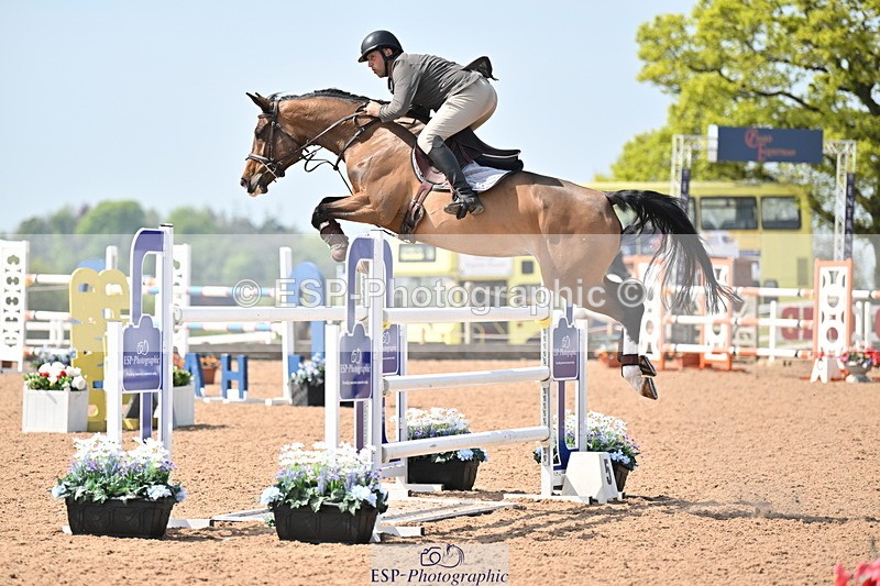 240510A-144936-08146 - Cls 23 Talent Seeker Inc 7yr old 14.10 to Finish