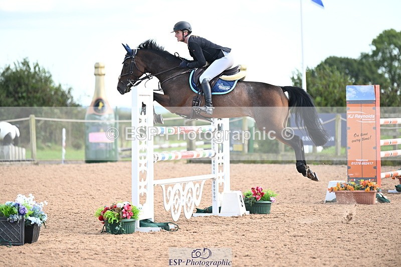 240913A-144834-04919 - Cls 17 National 1.30m Open