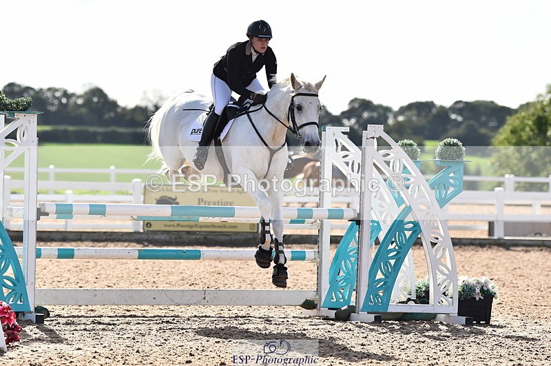 231014A-140224-05188 - Cls 15 1.05m Amateur Q 2nd R