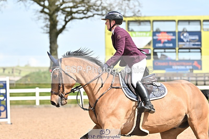 240418A-150822-03948 - Cls 17, 1 Star Silver Tour 1.20m