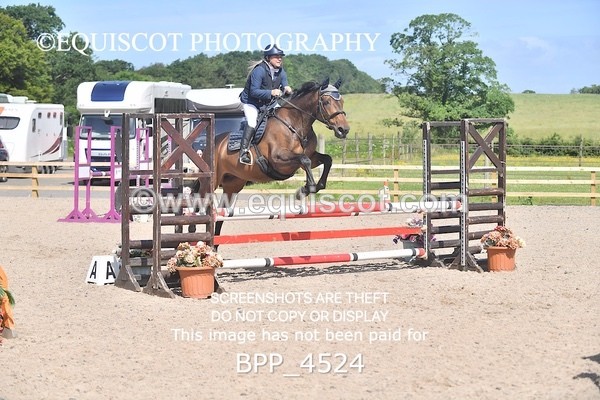 BPP_4524 - CLASS 3 Senior British Novice/ 90cm Open