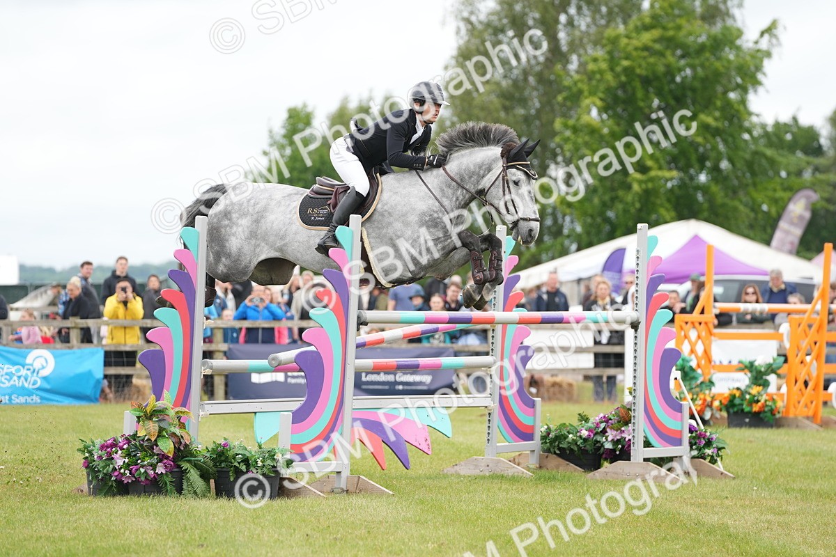 SBM_03122 - Class 201 - British Horse Feeds Speedi Beet Horse of the Year Show Grade  C