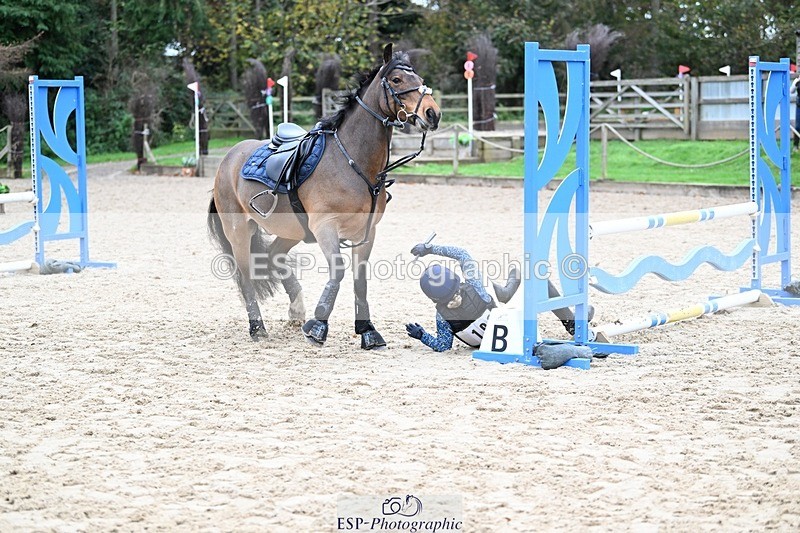 241116-112947-00984 - Cls 2 80-85cm Start to 11.30