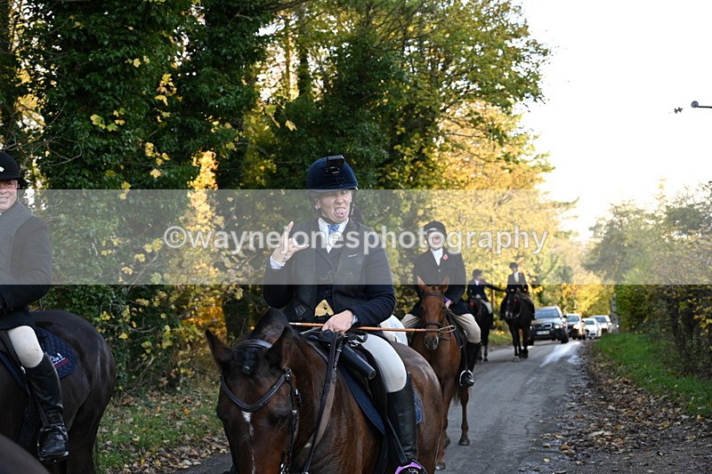 WJ6_9809 - Walk Home